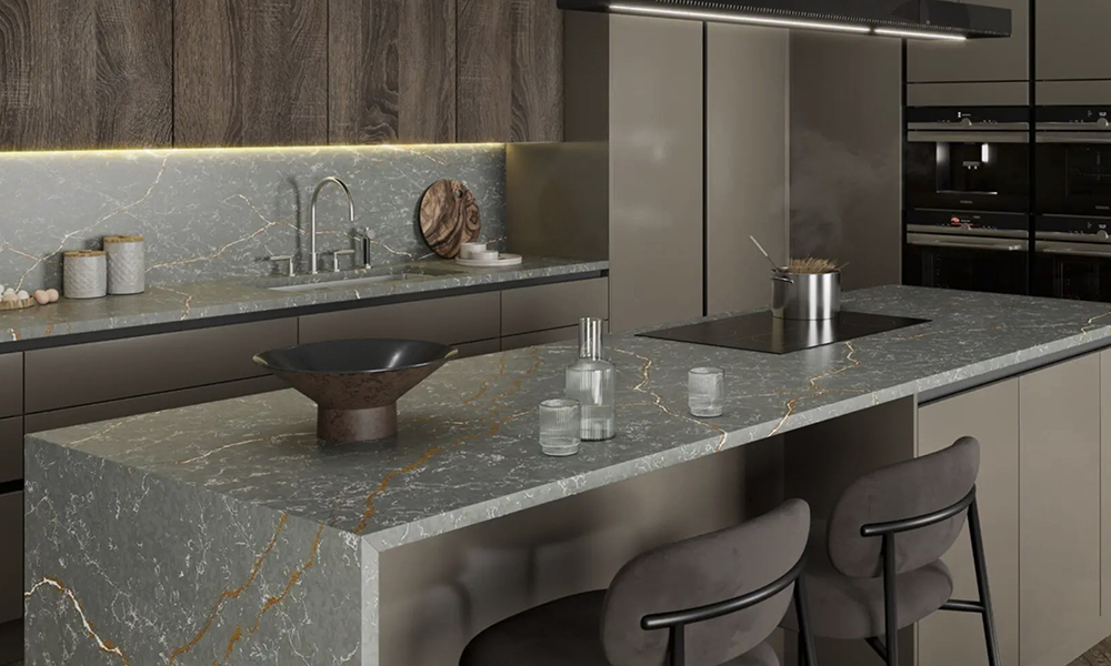 Gray SileStone Granite kitchen from The Granite Company Direct, number 1 for Granite and Quartz worktops direct to the customer in Stoke, cheshire and the Northwest, England.